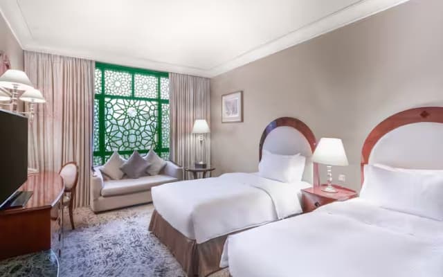 Madinah Hilton - photo 2