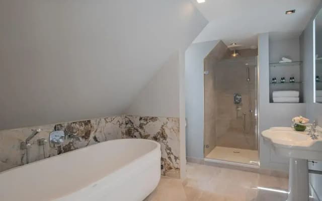 Hôtel Elysia by Inwood Hotels - photo 8