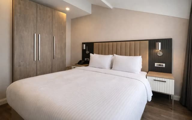 Livinton Hotel - photo 4
