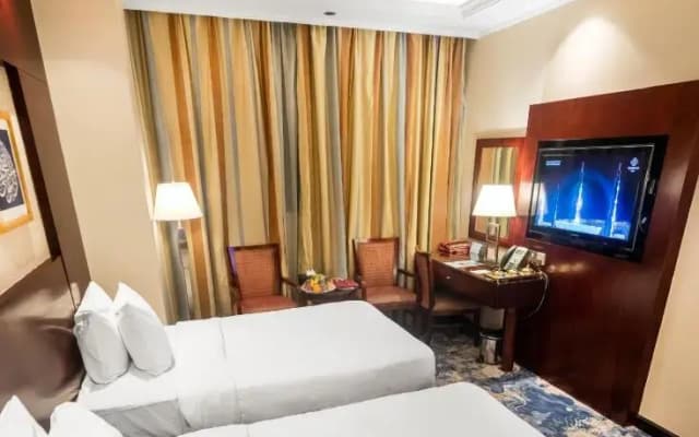 Emaar Royal Hotel Al Madina - photo 3