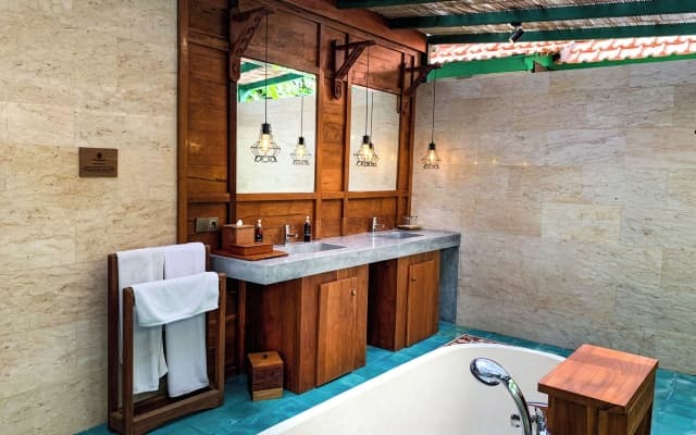 Arya Arkananta Resort and Spa Hotel  - photo 2