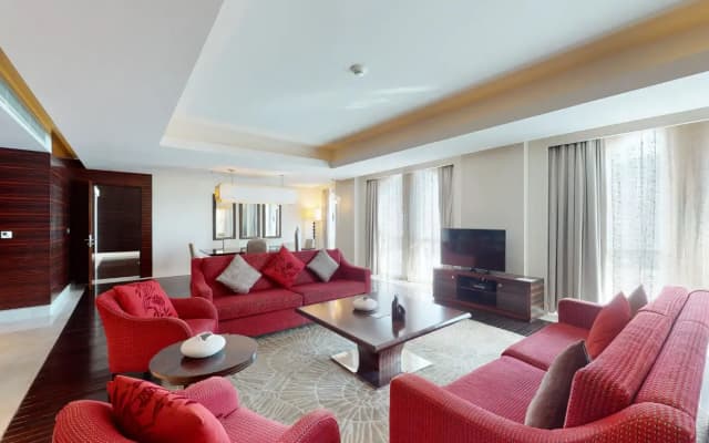 Marriott Hotel Al Jaddaf, Dubai - photo 8
