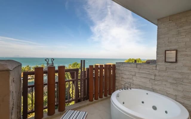 Centara Grand Mirage Beach Resort Pattaya - photo 4