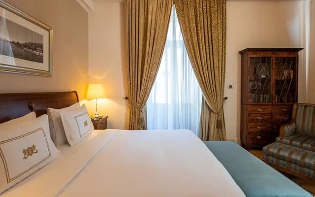 Pera Palace Hotel - photo 1