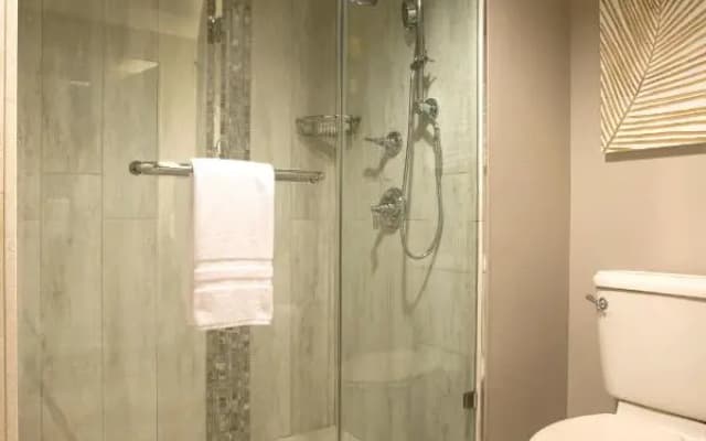 Loews Royal Pacific Resort at Universal Orlando - photo 9