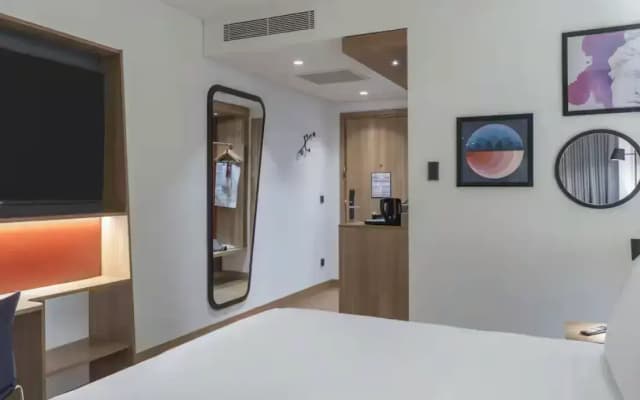 Hampton By Hilton Antalya Airport - photo 3