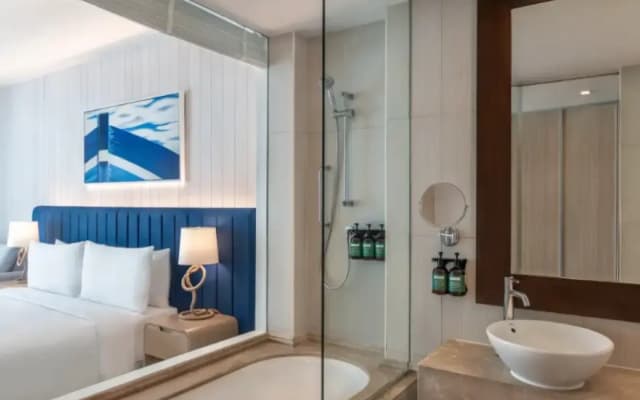 Hotel Crowne Plaza Abu Dhabi Yas Island by IHG - photo 3