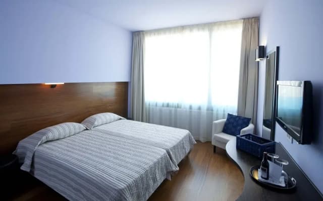 Athens Center Square Hotel - photo 1