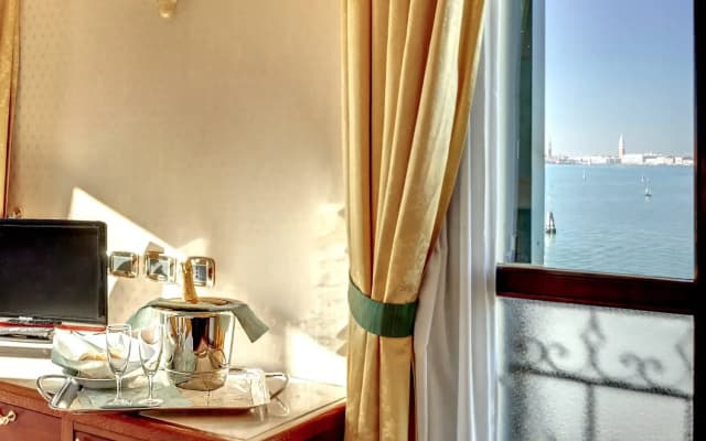 Hotel Panorama - photo 4