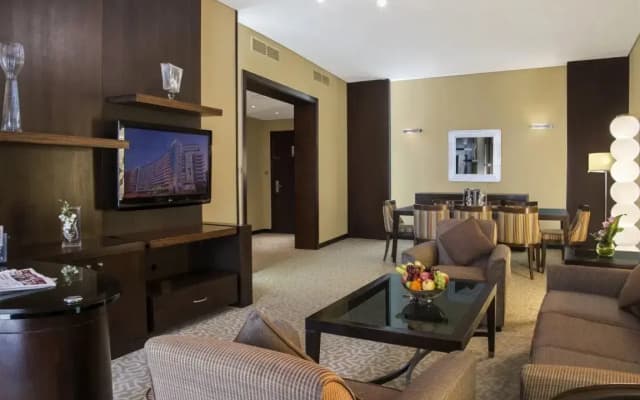 TIME Oak Hotel & Suites - photo 2