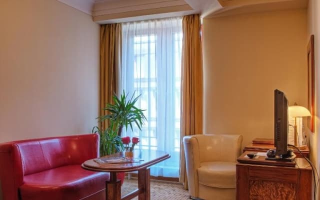 Majestic Plaza Hotel Prague - photo 6