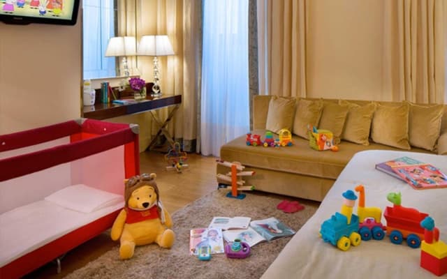 Rosa Grand Hotel - photo 3