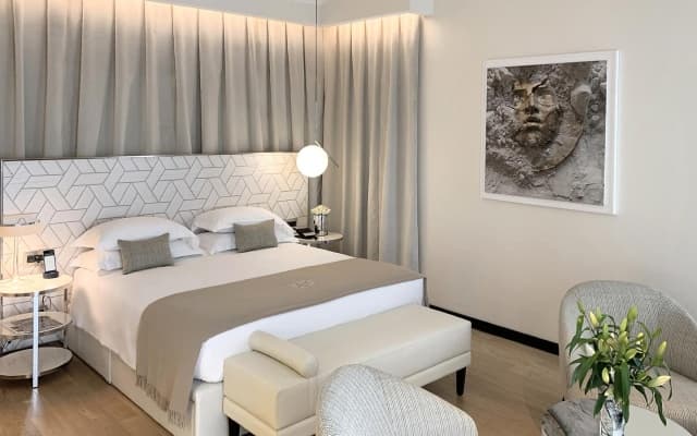 Rosa Grand Hotel - photo 2