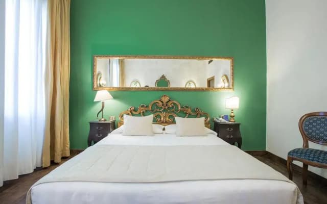 Amadeus Hotel - photo 3