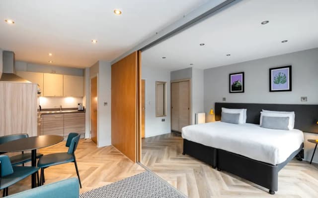 Staycity Aparthotels, Edinburgh, West End - photo 6