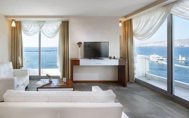Kordon Hotel Pasaport - photo 2