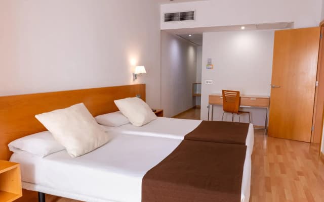 Paradise Park Fun Lifestyle Hotel - photo 2