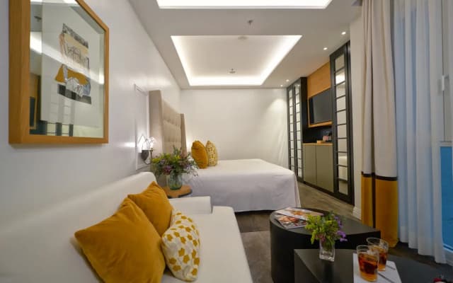 The Hotel Regina - photo 2