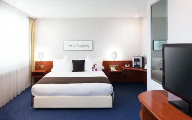 Crowne Plaza Zürich by IHG - photo 3