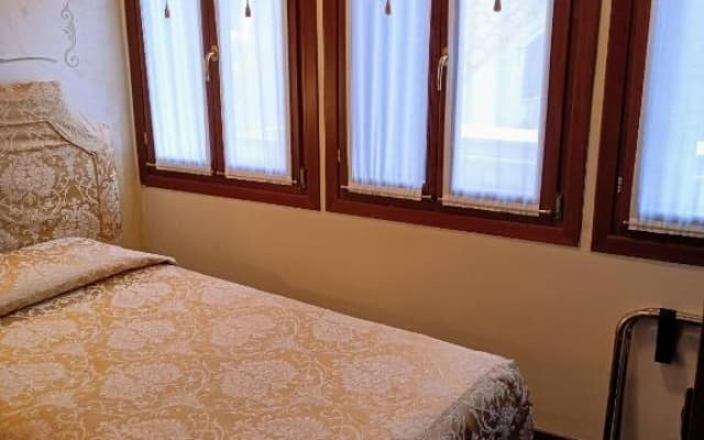Hotel Scandinavia - photo 1