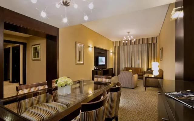 TIME Oak Hotel & Suites - photo 3