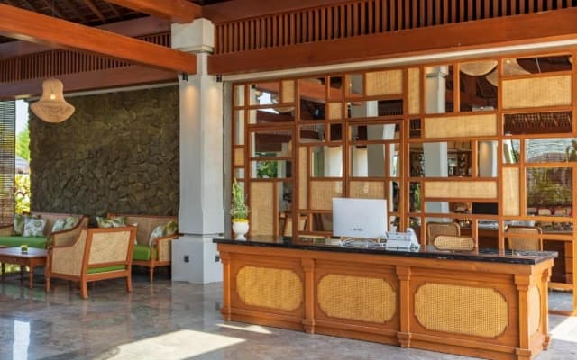 Adiwana Unagi Suites Hotel - photo 2