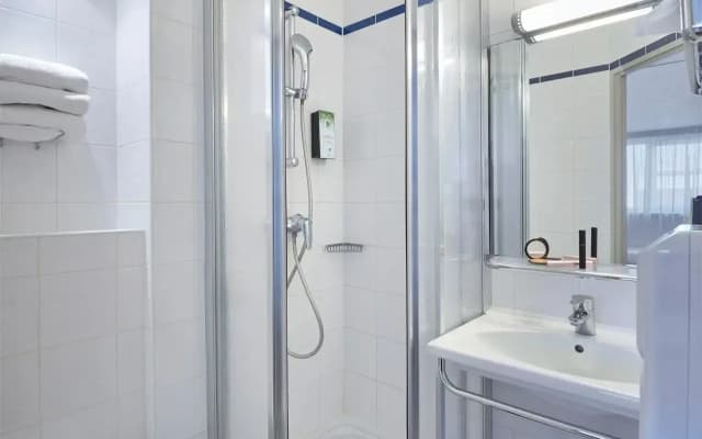 Campanile Paris 12 — Bercy Village - photo 3