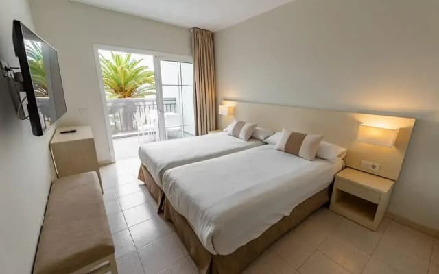Los Olivos Beach Resort - photo 1