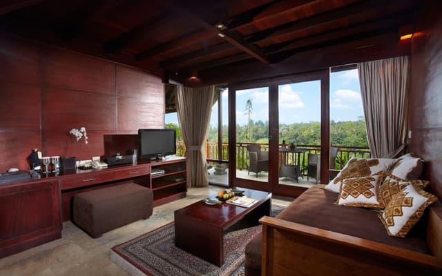 Kupu Kupu Barong Villas & Tree Spa Hotel - photo 3