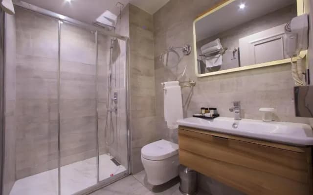 Taxim Lounge Hotel - photo 8