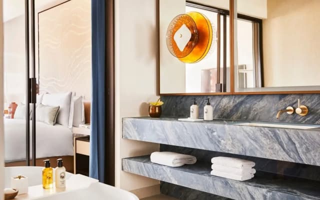Hotel Arts Barcelona - photo 4