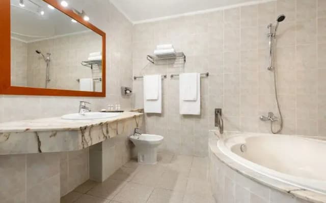 Ramada Residences by Wyndham Costa Adeje - photo 5