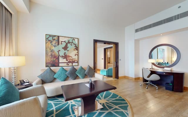 Marriott Hotel Al Jaddaf, Dubai - photo 7