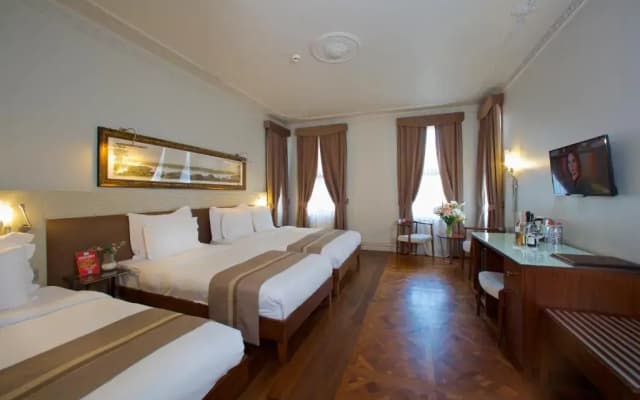 Taxim Lounge Hotel - photo 2