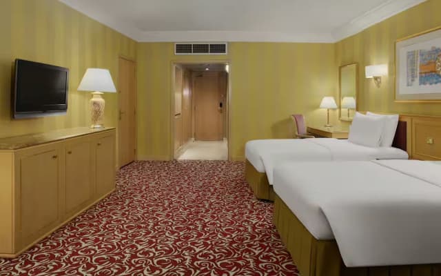 Makkah Hotel - photo 1