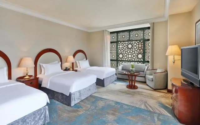 Madinah Hilton - photo 3