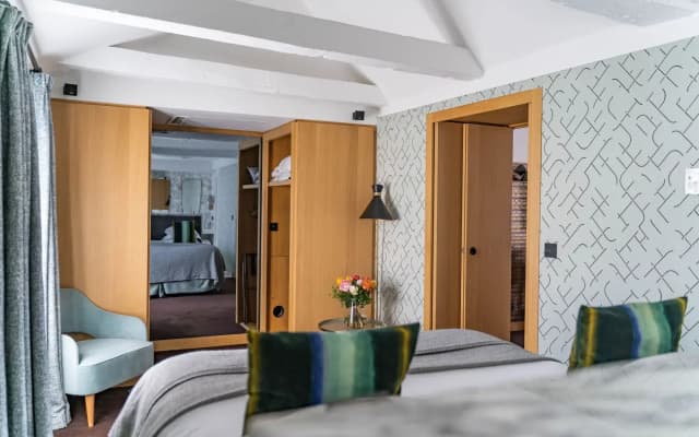 Hôtel Artus - photo 1
