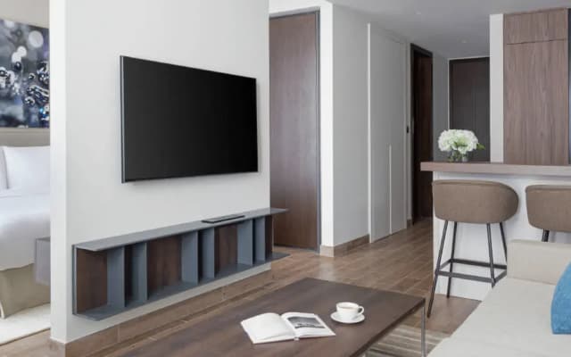 Jumeirah Living Marina Gate - photo 4