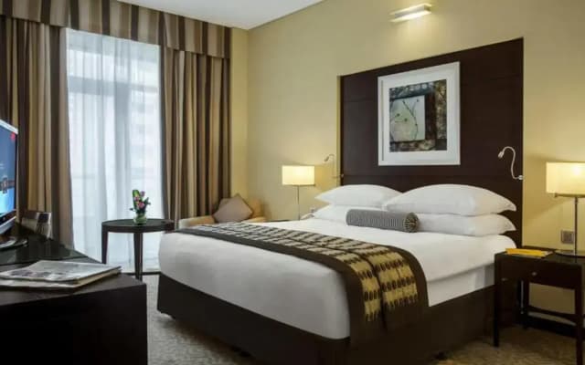 TIME Oak Hotel & Suites - photo 1
