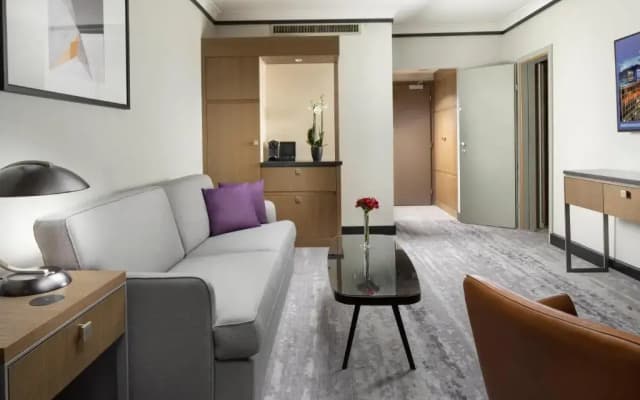 Hilton Prague Atrium - photo 5
