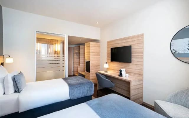 Leonardo Hotel Vienna Hauptbahnhof - photo 3