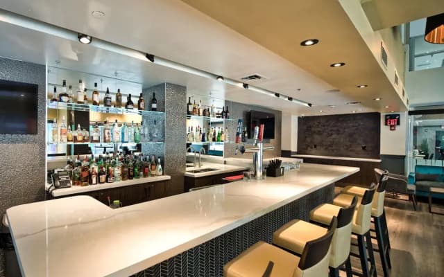 Holiday Inn Toronto Downtown Centre by IHG - photo 7