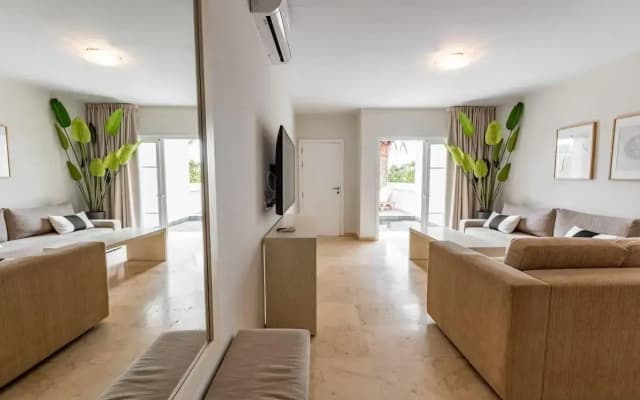 Los Olivos Beach Resort - photo 2