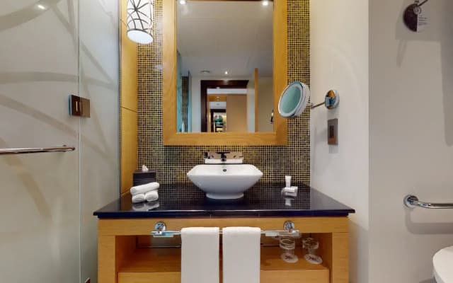 Marriott Hotel Al Jaddaf, Dubai - photo 7