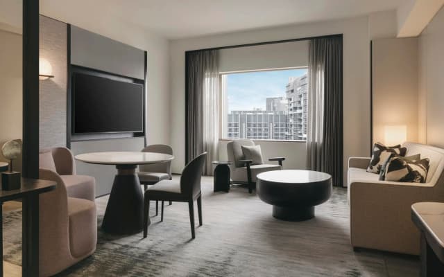Hilton Singapore Orchard - photo 9