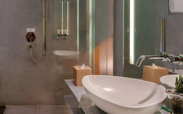 Oasia Hotel Novena, Singapore - photo 2