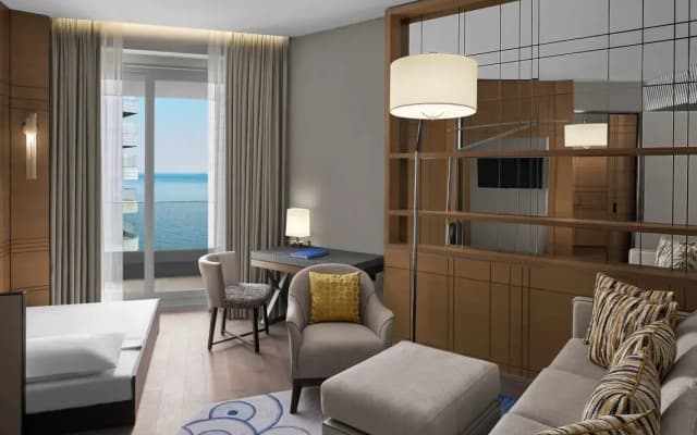 JW Marriott Hotel Istanbul Marmara Sea - photo 4