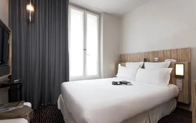 Hotel Libertel Gare de l'Est Francais - photo 1