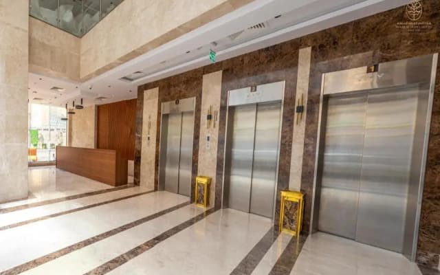 Worth Elite Hotel - photo 3