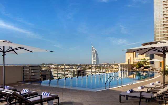 Staybridge Suites Dubai Internet City, an IHG Hotel - photo 1